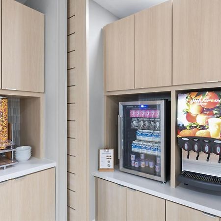 Towneplace Suites By Marriott White Hall Екстериор снимка