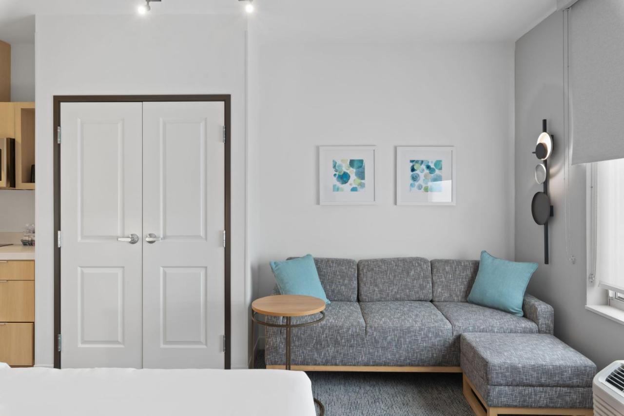 Towneplace Suites By Marriott White Hall Екстериор снимка