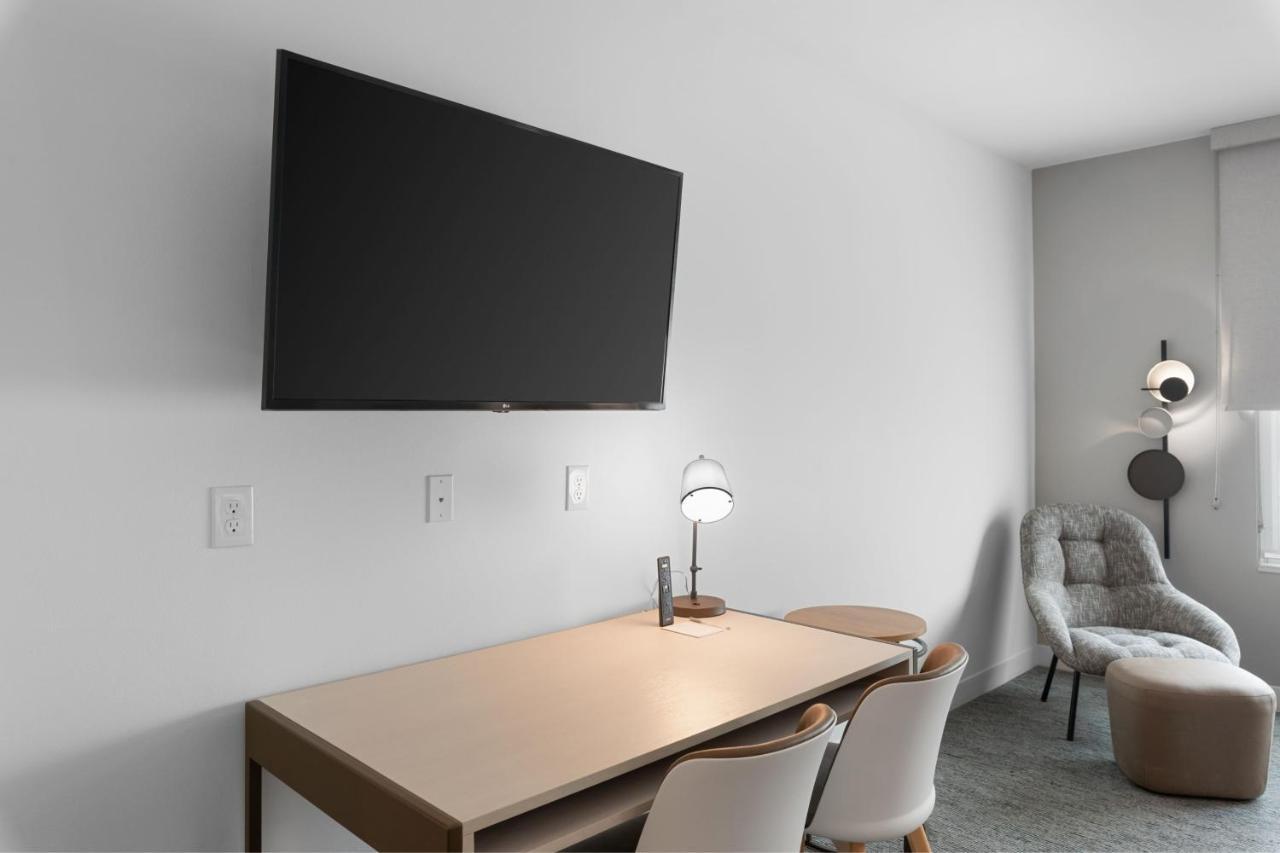 Towneplace Suites By Marriott White Hall Екстериор снимка