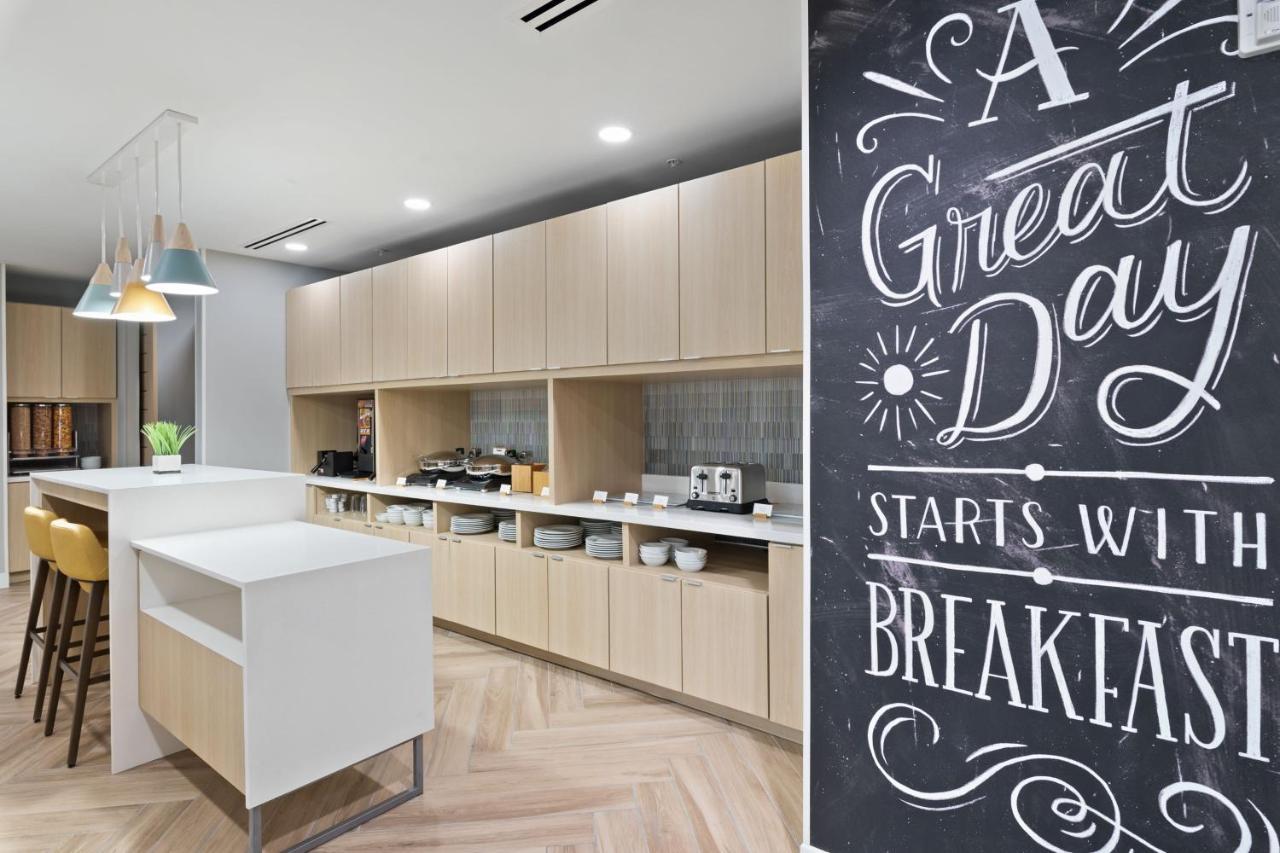 Towneplace Suites By Marriott White Hall Екстериор снимка
